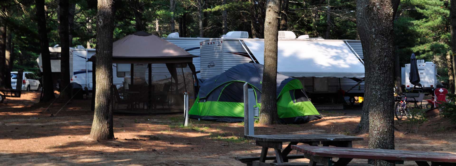 campground-header-blueberry-hill